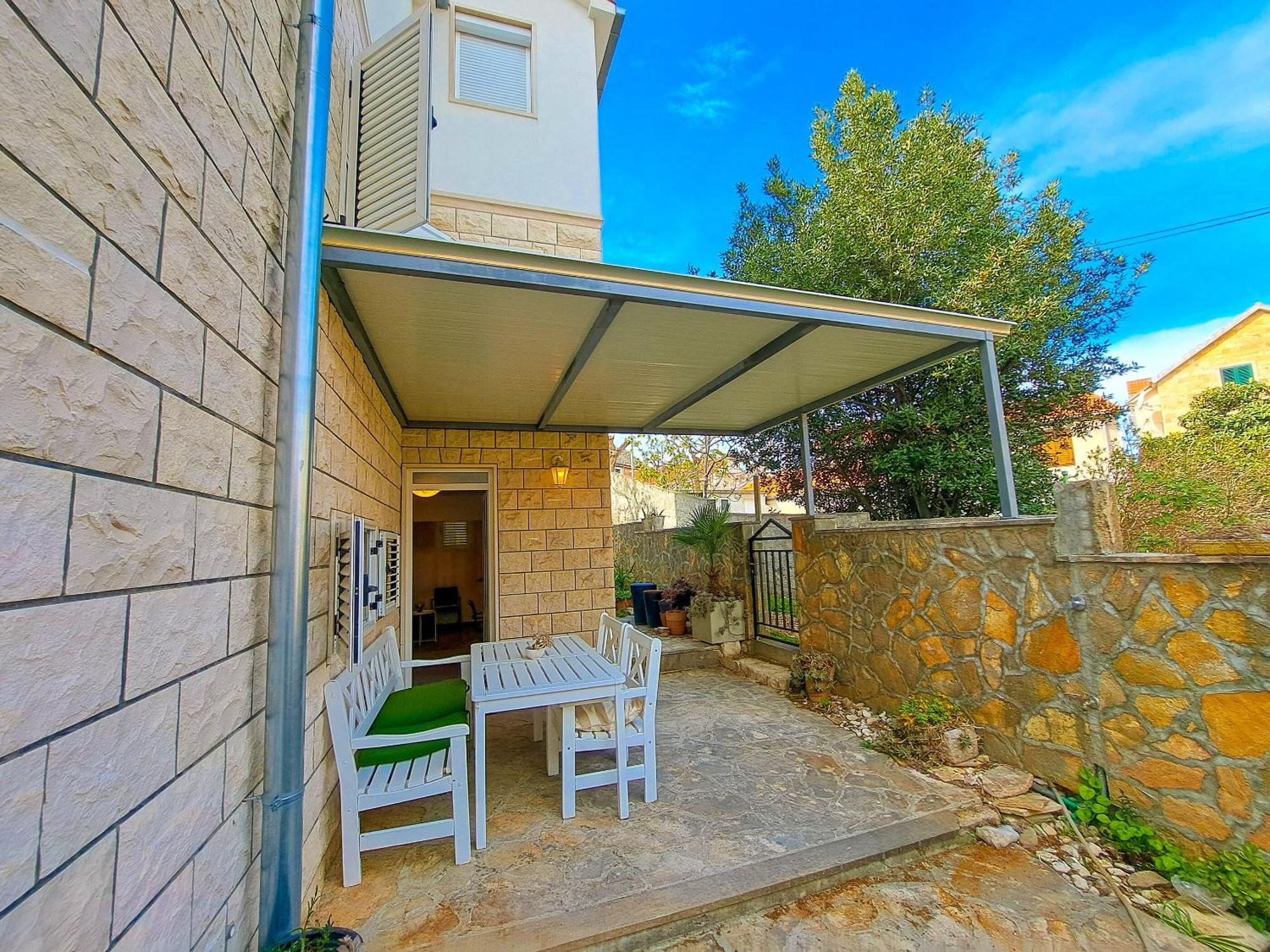Apartments Ivanka Supetar Exterior photo